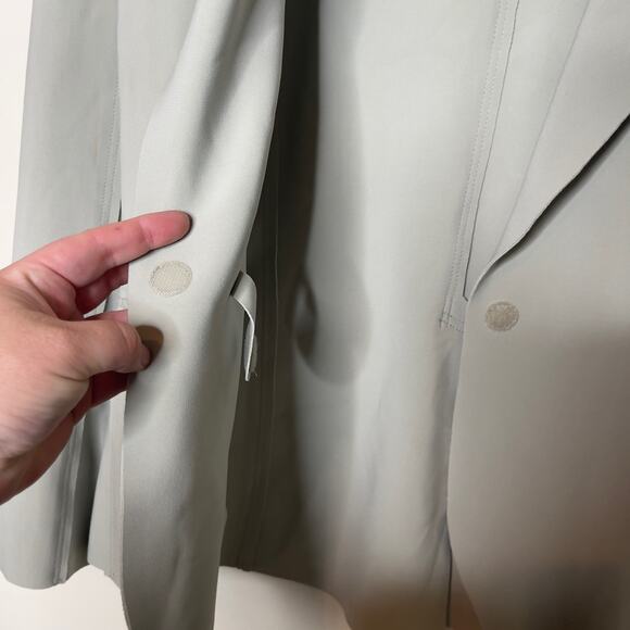 Norma Kamali Women's Raw Edge Single Breasted Jacket in Dried Sage sz M 38 - Picture 7 of 10